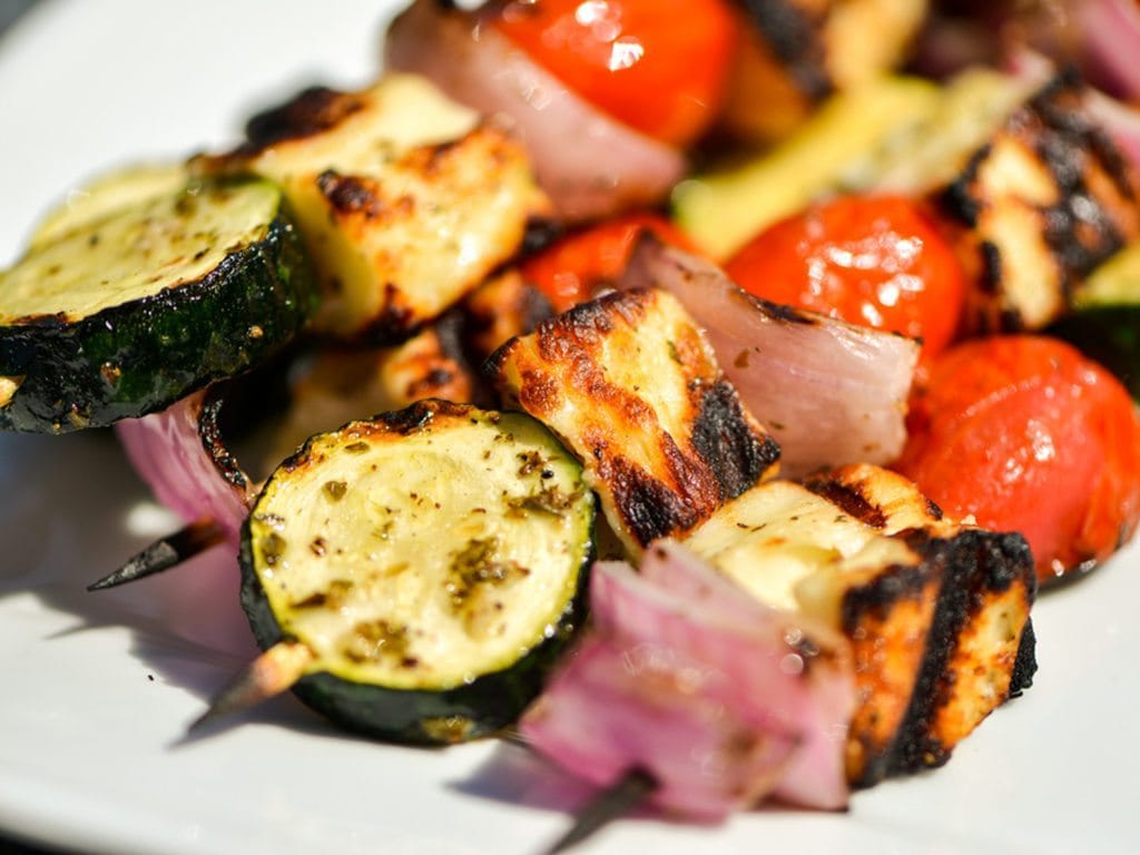 easy camping recipes vegetable and halloumi skewer