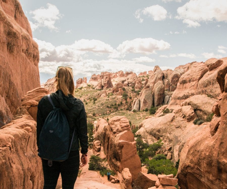 Hiking the Devils Garden Loop Trail in Arches National Park, Utah