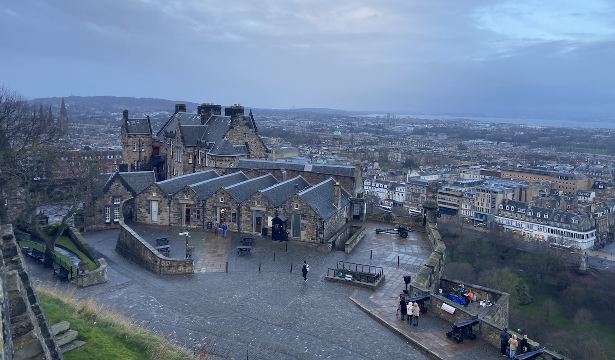 edinburgh castle scotland